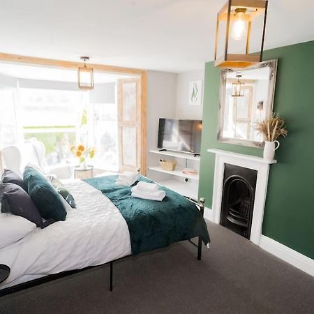 Stunning 3 Bed Home, 5 Mins From Margate Beach Buitenkant foto
