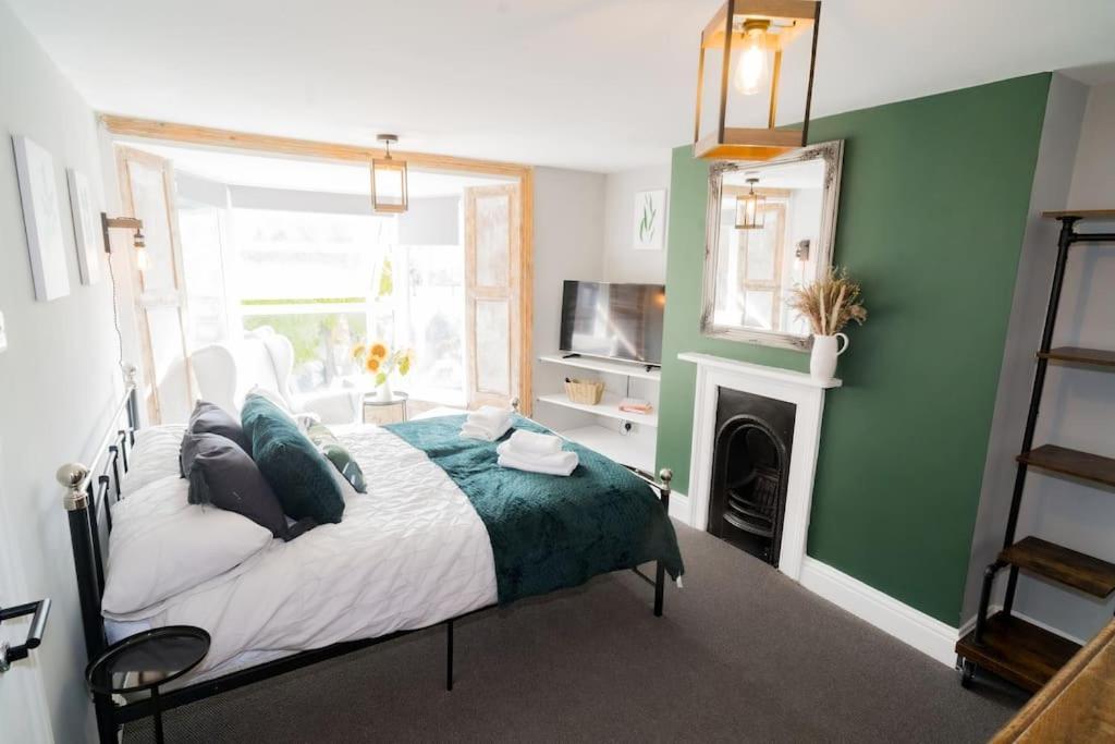 Stunning 3 Bed Home, 5 Mins From Margate Beach Buitenkant foto