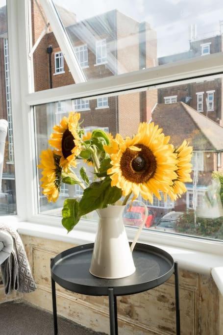 Stunning 3 Bed Home, 5 Mins From Margate Beach Buitenkant foto