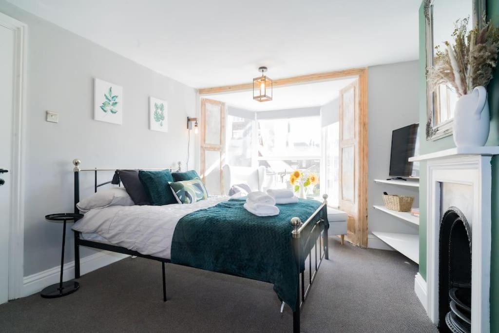 Stunning 3 Bed Home, 5 Mins From Margate Beach Buitenkant foto